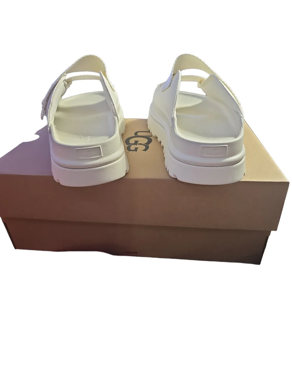 UGG GoldenGlow Slide Sandals – Jasmine – Kids Size 4 – New with BoxAuthentic
